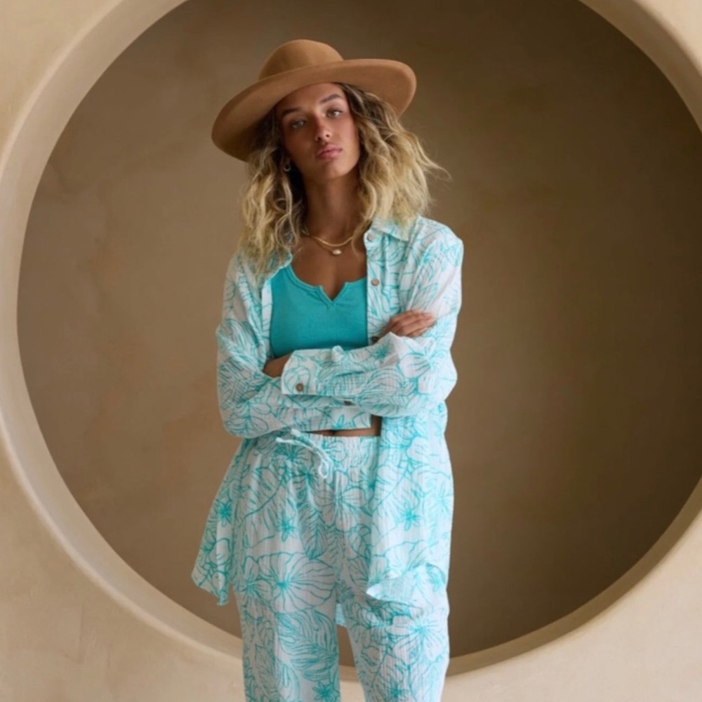 Ocean Drive Gauze Floral Top
